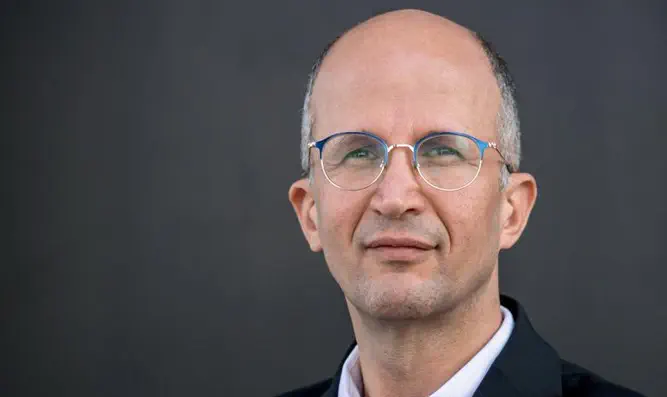 עו"ד ברק קדם