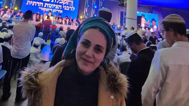 סון הר מלך במעמד