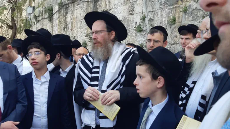 הרב רוטמן בסיבוב שערים