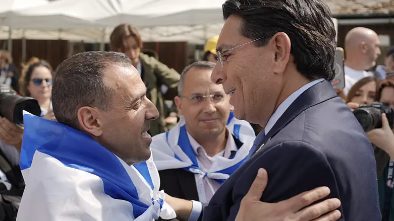 אלי שרעבי ודני דנון